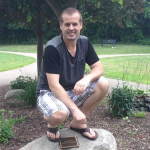 Meet your Posher, Manuel